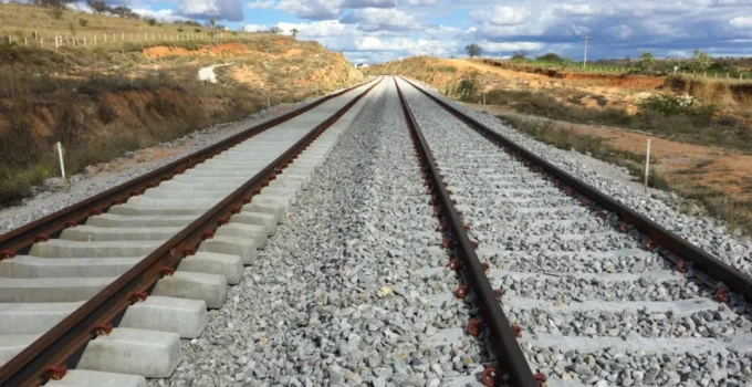Ministros de Lula sugerem inclusão de trechos de ferrovias no plano de desestatização
