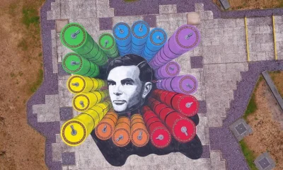 Vida de Alan Turing, o gênio da computação, ganha novas camadas em conto inédito