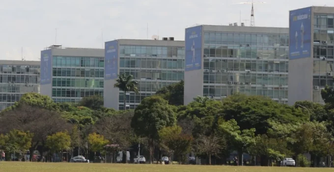Governo Central registra superávit primário de R$ 10,78 bilhões em julho