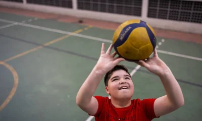 Esclerose Múltipla: Doença Neurológica Afeta Crianças e Adolescentes com Novos Horizontes de Tratamento