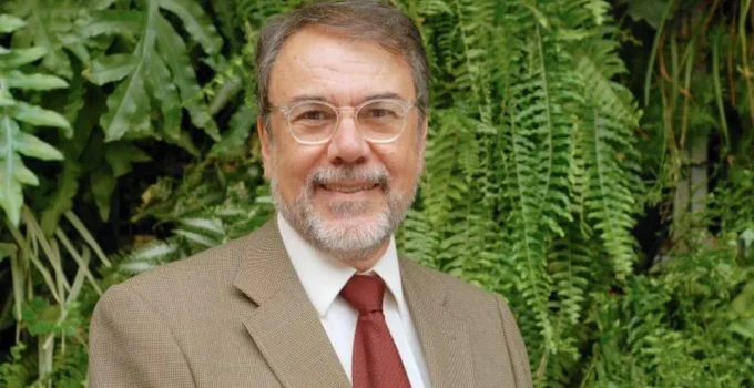 Morre Carlos Monforte, pioneiro do telejornalismo brasileiro, aos 77 anos
