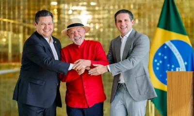 Lula sela pacto com Câmara e Senado para acelerar pautas de impacto popular antes das eleições