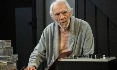 Ator com Alzheimer protagoniza monólogo desafiador em Londres