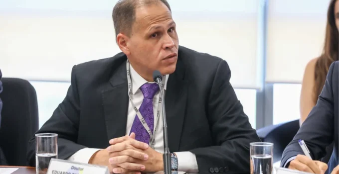 Defesa de Tagliaferro pede desagravo à OAB e acusa Moraes de violar prerrogativas