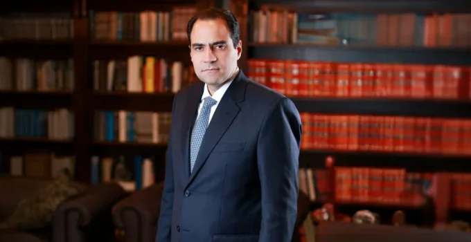 Presidente da OAB pede "respostas rápidas e claras" ao STF em meio a crise de legitimidade