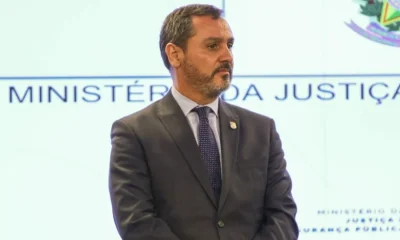 Governo contesta STF e recorrerá contra afastamento de diretor da PF
