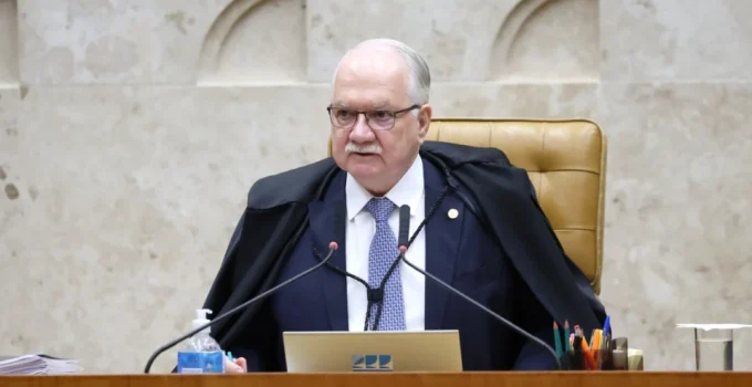 Fachin adia reunião com OAB em meio a crise no STF Fachin adia reunião com OAB em meio a crise no STF