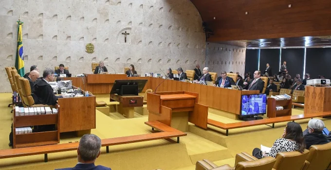 OAB e UNE unem forças por reformas no Judiciário e no STF