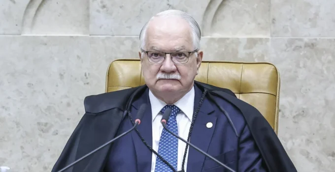 Fachin assume relatoria do inquérito das fake news e prepara seu fim; STF julgará pedido de investigação contra Moraes