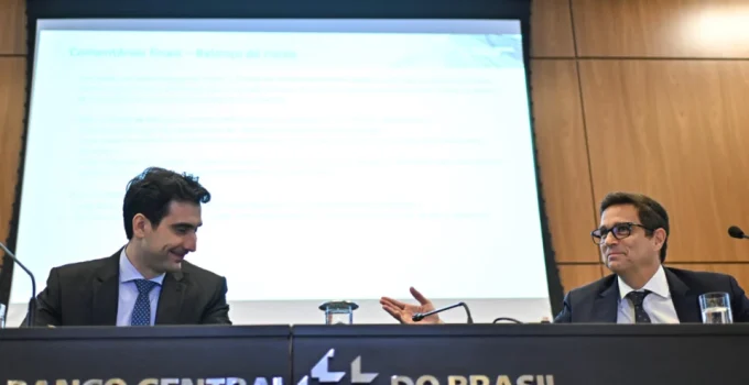 PF pede oitiva de presidente e ex-presidente do Banco Central em caso Master