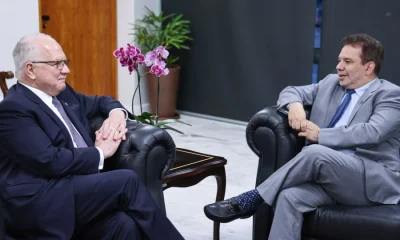 Ministro da Justiça garante autonomia da PF: "Busca pela verdade doa a quem doer"