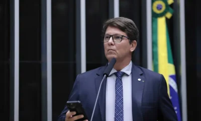 Mário Frias rebate operação da PF e a chama de "cortina de fumaça"