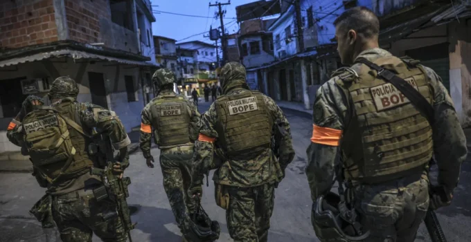 Brasil nega falhas e omissões no combate a facções, rebatendo críticas dos EUA Brasil nega falhas e omissões no combate a facções, rebatendo críticas dos EUA