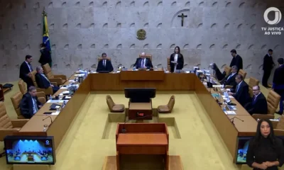 Moraes atrasa em sessão do STF após dia de embates sobre investigação