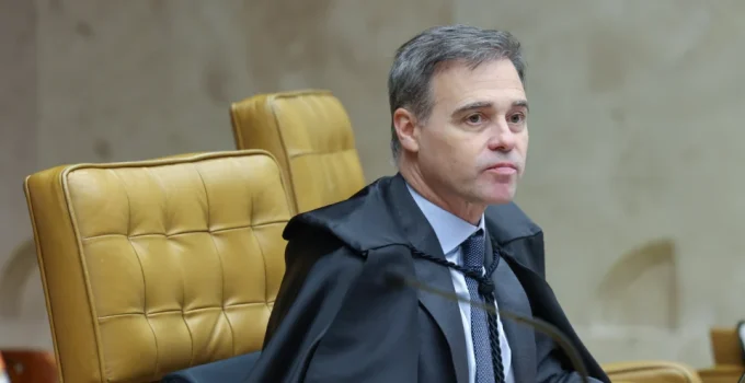 Investigação da Lava Jato sobre Eduardo Cunha em Furnas vai para Mendonça no STF