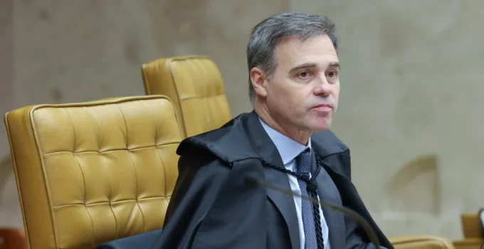 André Mendonça: entre a serenidade evangélica e a postura de "leão" no STF