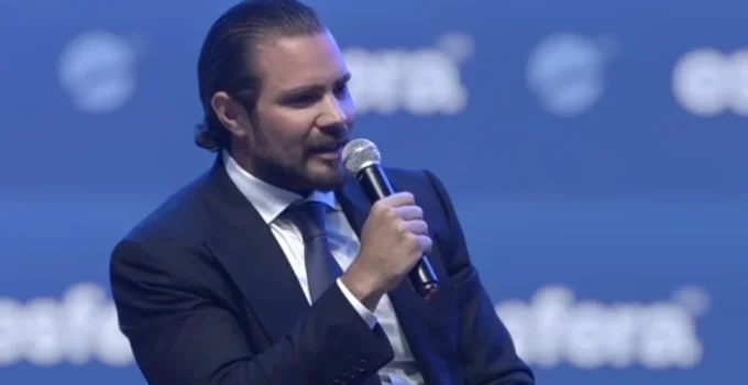 Página que simulava WhatsApp de Daniel Vorcaro é retirada do ar por ordem judicial misteriosa