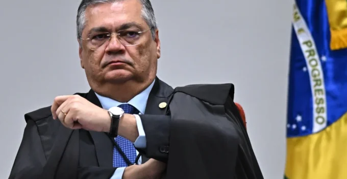 Flávio Dino nega pedido para suspender restrições a publicidade de 'bets' em Minas Gerais