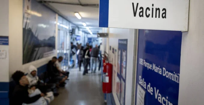 Cobertura vacinal contra HPV revela desigualdades regionais e sociais no Brasil Cobertura vacinal contra HPV revela desigualdades regionais e sociais no Brasil