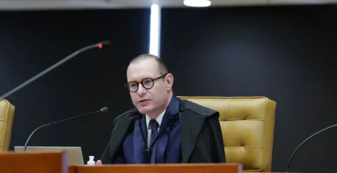Zanin é sorteado relator de pedido para forçar CPI do Banco Master no Senado