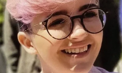 Mãe de jovem britânica que se suicidou após comprar substância de Kenneth Law: 'Ele deveria apodrecer no inferno'