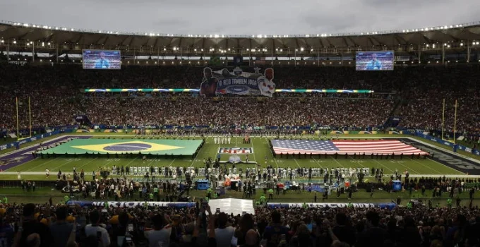 NFL abraça a brasilidade em sua terceira edição no país com festa no Maracanã