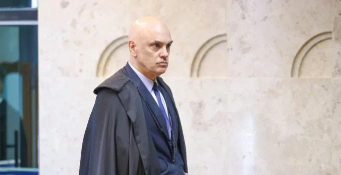 Moraes devolve ação sobre porte de armas da GCM após prazo excedido