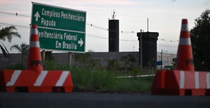 Preso no DF, Daniel Vorcaro poderá votar em eleição