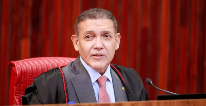 Nunes Marques pauta para quarta (30) julgamento sobre fake news envolvendo Nossa Senhora Aparecida