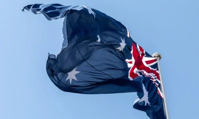Austrália fecha embaixada no Brasil por questões de segurança, seguindo EUA
