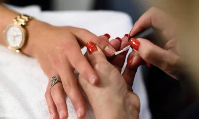 Unhas podem ser um espelho da saúde: entenda os sinais