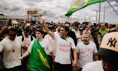 Direita domina recordes: dois deputados federais obtêm as maiores votações da história do Brasil