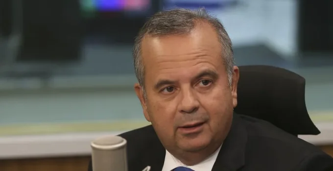 Rogério Marinho, coordenador da campanha de Flávio Bolsonaro, é hospitalizado após mal-estar