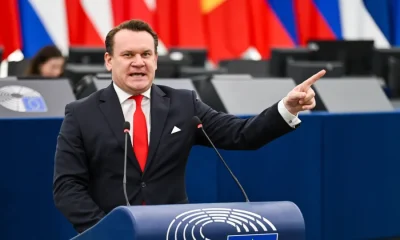 Eurodeputado polonês pede deportação de brasileiras por suposta apologia ao comunismo