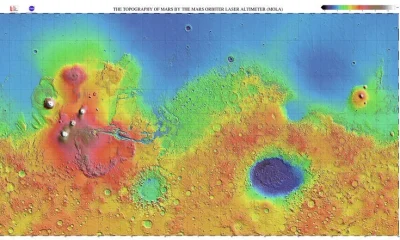 Rover da NASA captura primeiras luzes do amanhecer em Marte com paisagem inédita