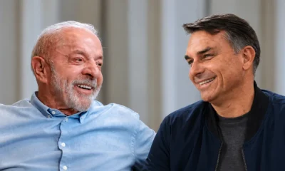 Ronaldo Caiado declara apoio a Flávio Bolsonaro para o segundo turno