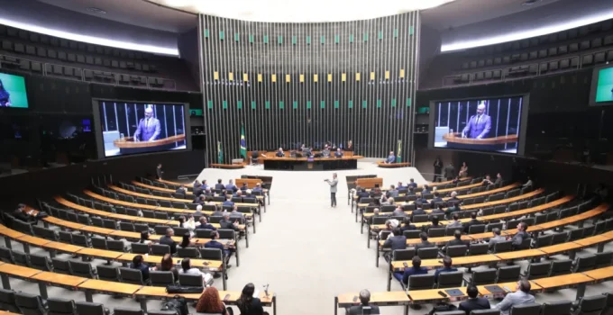 PL mira presidência da Câmara em 2027 com força ampliada e mira em alianças estratégicas