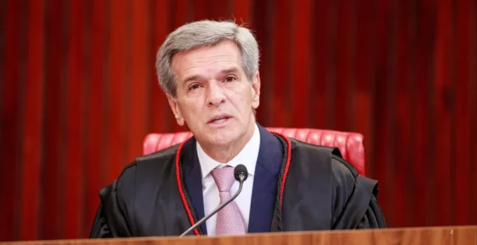 Nunes Marques altera composição de juízes auxiliares de propaganda eleitoral no TSE