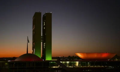 Centrão articula liberação de apostas esportivas após eleição, apostando em Flávio Bolsonaro