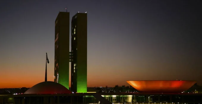 Centrão articula liberação de apostas esportivas após eleição, apostando em Flávio Bolsonaro