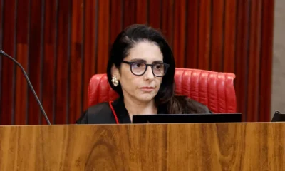 TSE suspende site que oferecia criptomoedas em troca de apoio a Flávio Bolsonaro