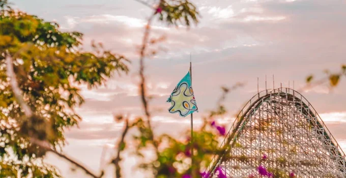 Acidente em Montanha-Russa do Six Flags Deixa Um Morto e Vários Feridos na Geórgia