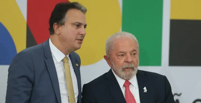 Líder do PT no Senado protocola emenda e contraria governo sobre maioridade penal Líder do PT no Senado protocola emenda e contraria governo sobre maioridade penal