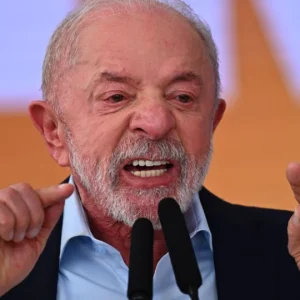 Lula defende redução da maioridade penal para 16 anos em crimes hediondos