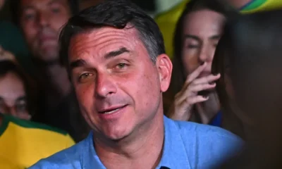 Flávio Bolsonaro ironiza guinada de Lula sobre maioridade penal: 'Pessoal se converte'