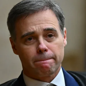 PF pede mais 90 dias para investigar financiamento de filme sobre Bolsonaro