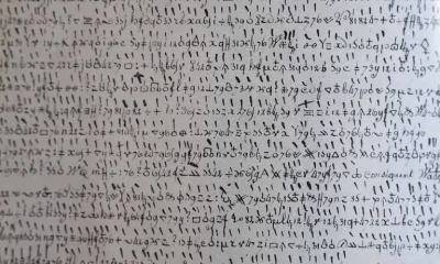 Inteligência Artificial Revoluciona a Decifração de Textos Antigos e Códigos Históricos