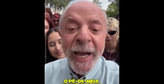 Lula acusa Globo de parcialidade após encontro de Flávio Bolsonaro com executivos da emissora