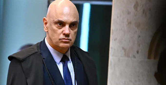 Governo Trump defendia sanções contra Moraes e apoio a eleições "livres e justas" no Brasil