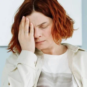 Sintomas da perimenopausa frequentemente mal interpretados atrasam diagnóstico e tratamento